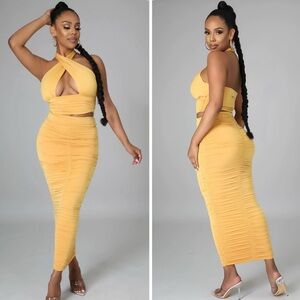 Scrunch Maci Skirt Set